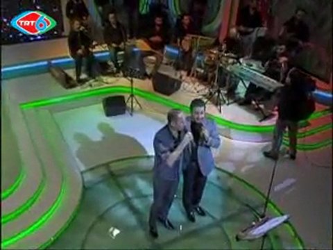 Sümer Ezgü Kadir İpek Kürtçe düet Esmerim biçim biçim