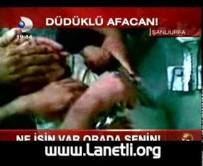 tencere içine giren çocuk