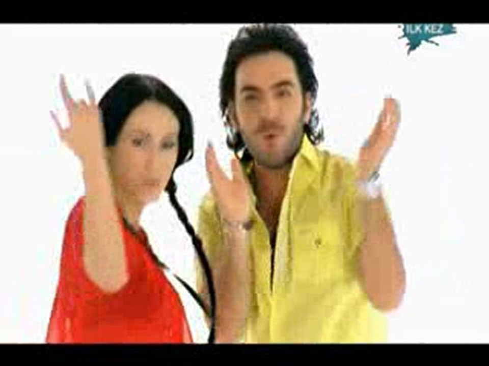 İsmail Yk - Çılgın (2010  Yeni Klip )