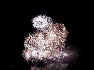 bouquet feu artifice cergy