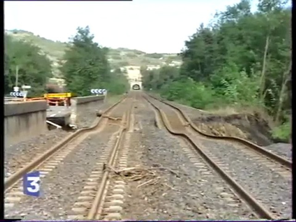 Ligne Alès-Nimes inondations Gard 2002