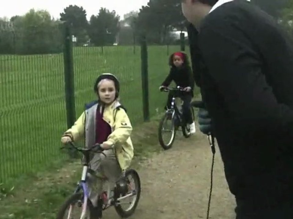 Abeauf Ground ( UFOs and Crop  Circles) with English Subs