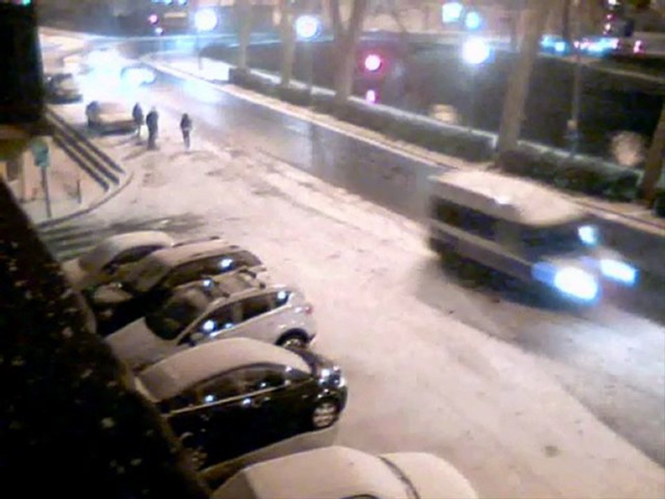 travail de nuit de neige