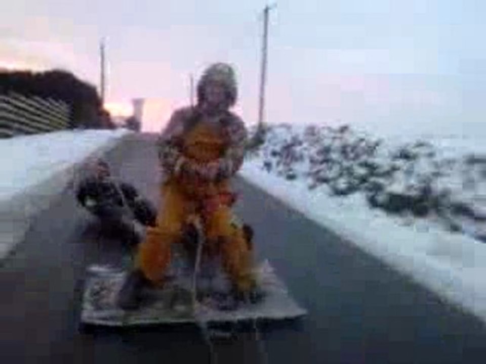 apres midi luge meme sans neige sa glisse