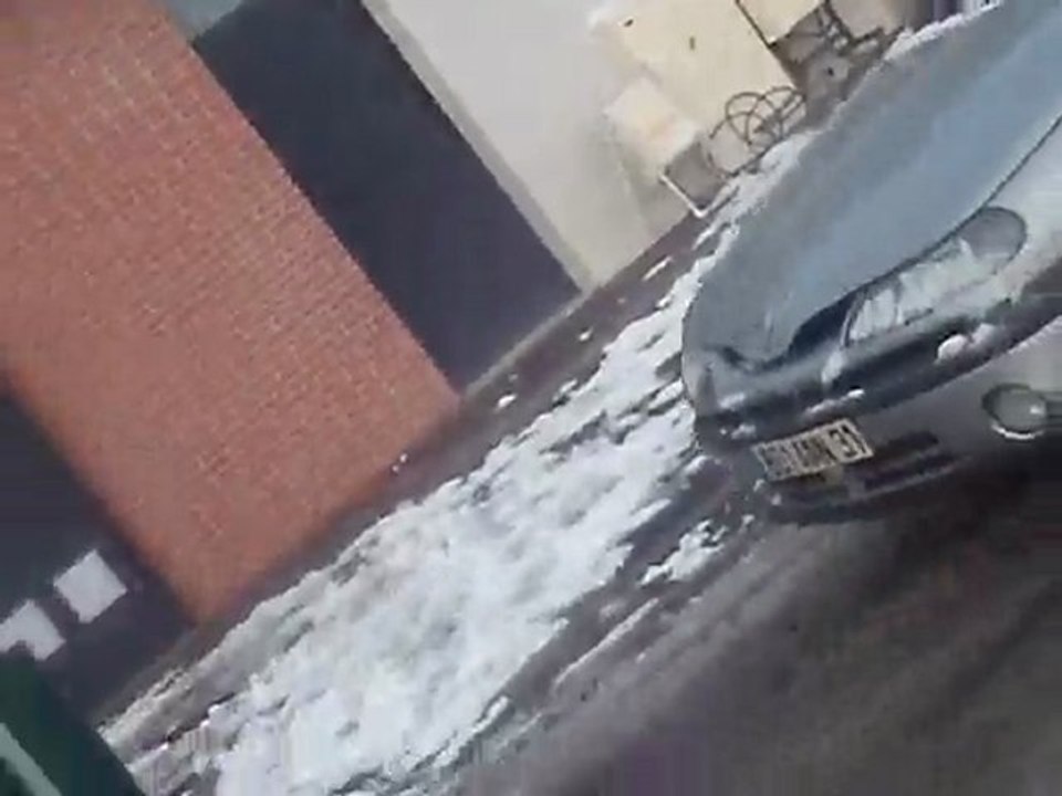 Neige encore avec eux :)