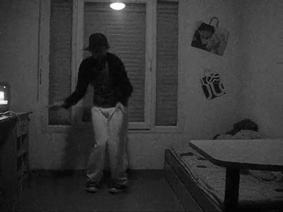 Modzii Hip Hop Popping Performance 2010 So magical (remix)