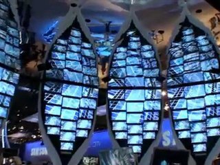 Samsung's TV mirror light show at CES impressed