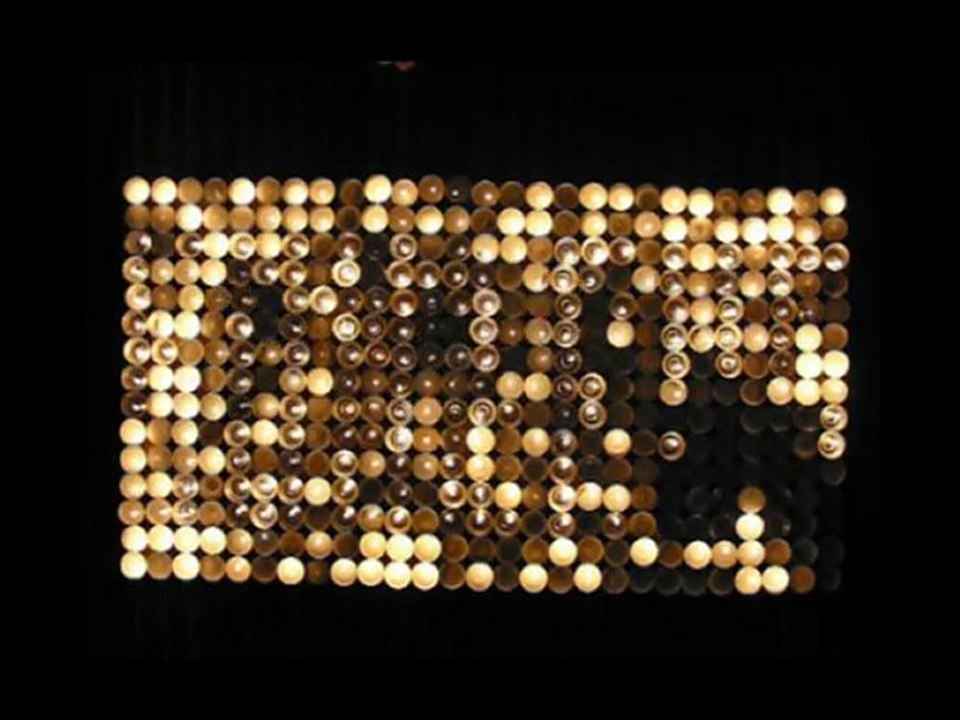 Stop-Motion par L'Acte Lumiere voeux 2010