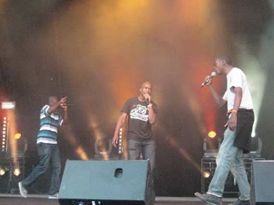 "Ma route" OSIRE MC  Prod by Barry Vibes-414 (Mixé!!!!)