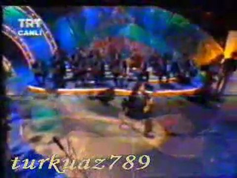 Arif Sağ - Salındı Bahçeye Girdi