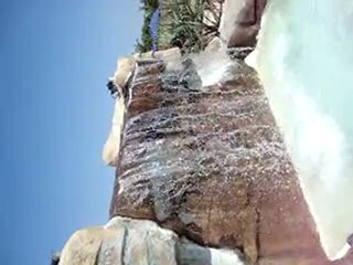 voici la  petit cascade   de  coutezon   piscine  aout 2009