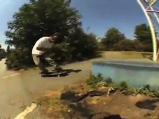 Zered Bassett - Skateboard video