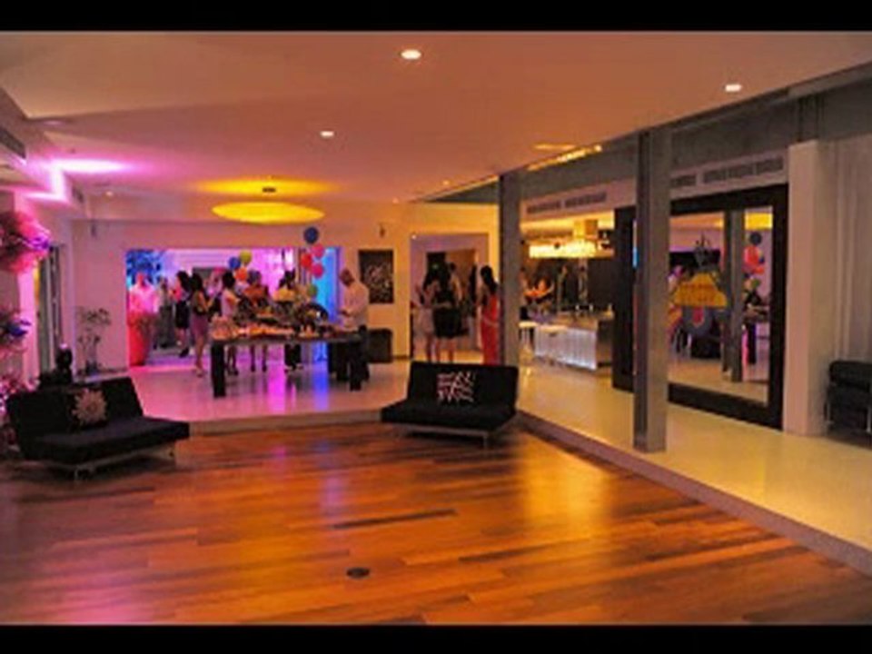 CASA MALINKA: New Year's Eve Circus Extravaganza