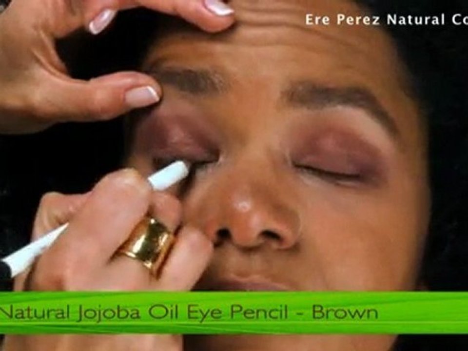 How to apply Natural Cosmetics - Ere Perez Natural