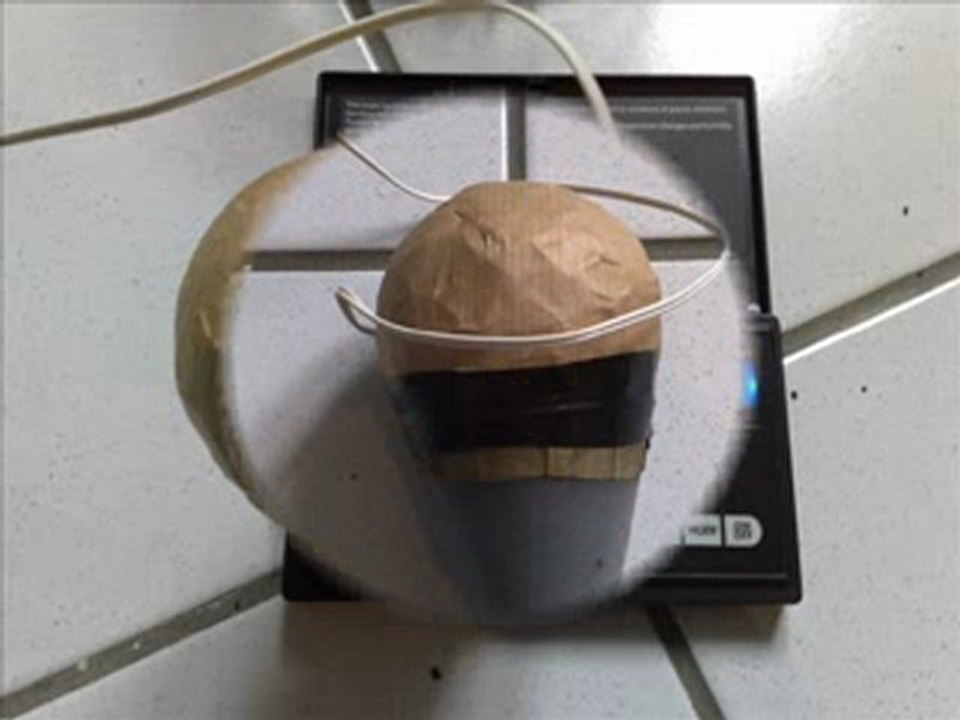 Premiere bombe 75mm TT