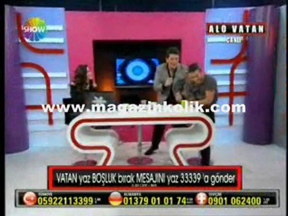 11-01-2010-SHOWTRK-ALO VATAN-ALMEDA ABAZ ARKI SYLYOR