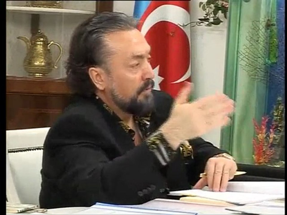 Adnan Oktar Kuran'dan Ayetlerle Münafıkları Anlatıyor