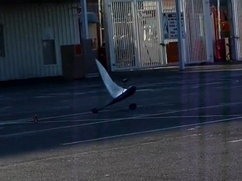 char a voile standart rc