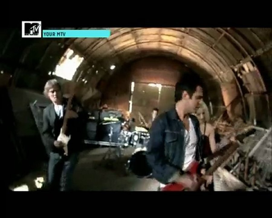 Teoman - Sevisirdik Bazen (2010) by Aluxton