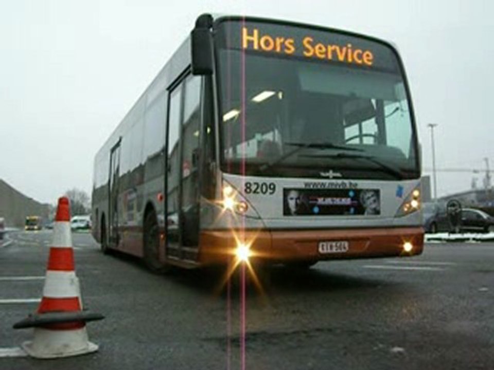 BUS A 330