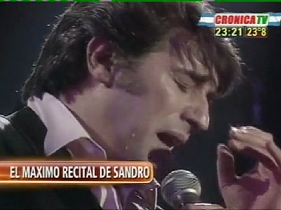 SANDRO DE AMERICA EN LUNA PARK 1 DE 4