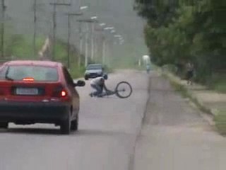 Boire ou conduire.il faut choisir (saoul à vélo)