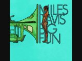 Miles Davis - Go Ahead John (extrait)
