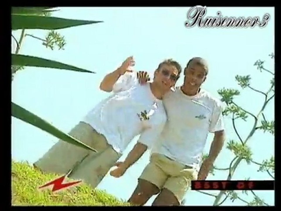 Filip we love U 4 Ever - On t'aime (1974-2009) To be Three