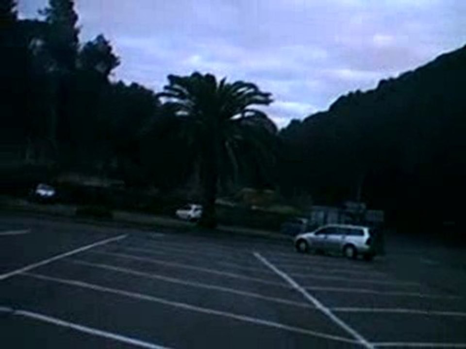 Robin se barre avec la voiture de Pilou