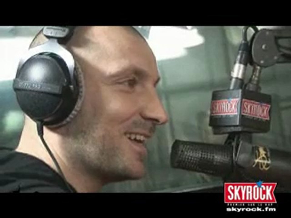 Rohff au téléphone pour parler d'Urban Peace 2