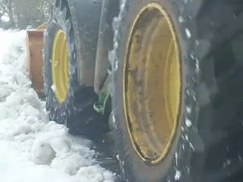 déneigement de plounévez-quintin 22110 jd 7430 lame laforge