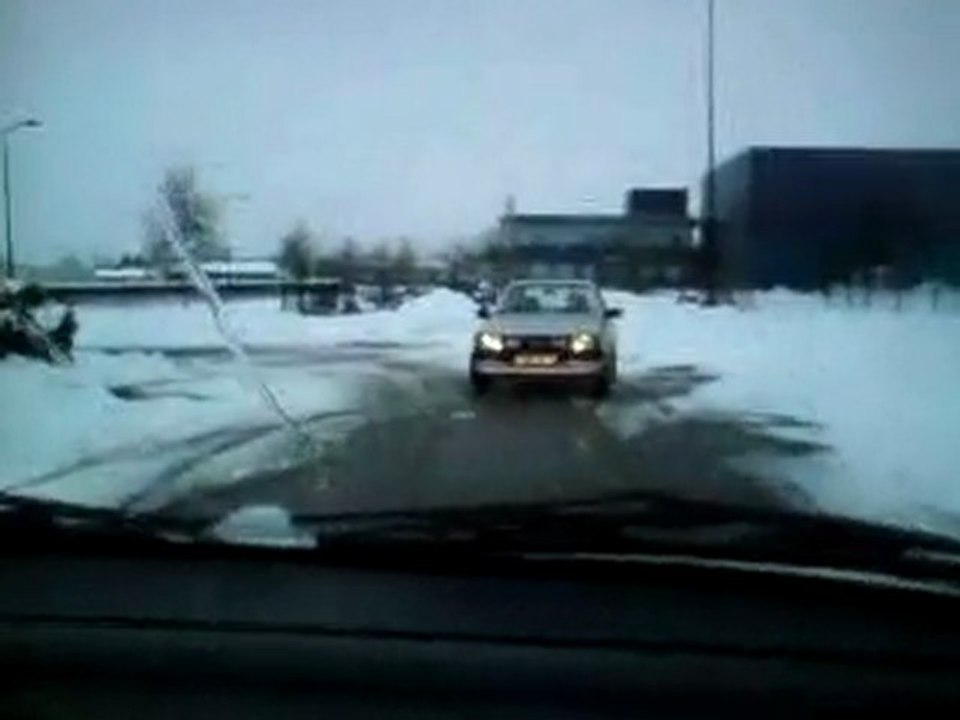 Pursuit & drift in the snow