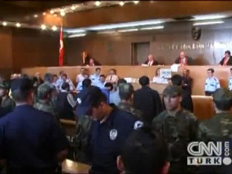 Bakanlık müfettişlerine soruşturma yolu açıldı