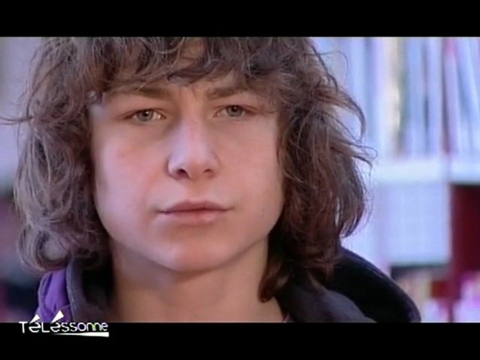 L'actu vue par les ados : Attaque d'un DAB à Paris