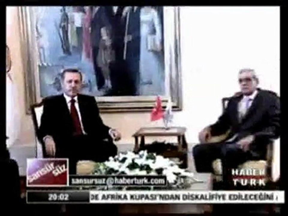 EVET  BU ÜLKEDE YETERİNCE SORUN VAR..BİZ ÇÖZECEGİZ.NASILMI..