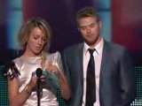 Katie Kassidy and Kellan Lutz @ People's Choice Awards 2010