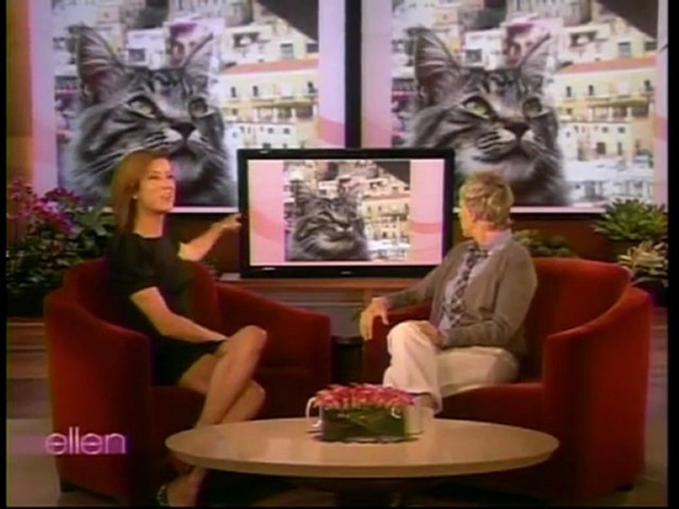 Kate Walsh @ The Ellen De Generes Show - Oct 1st 2009
