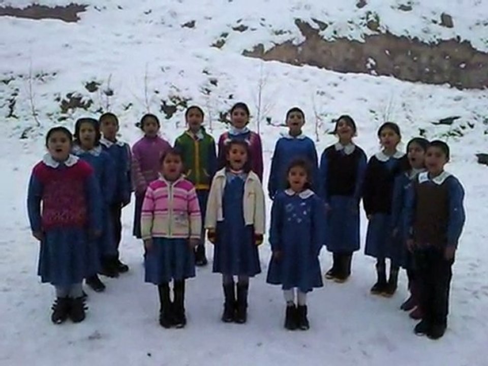 Camuşlu Pınargöze İlköğretim Okulu Korosu