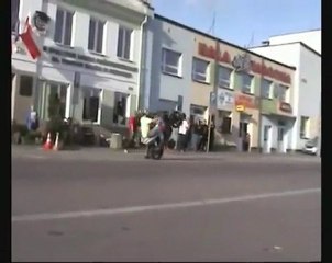 Stunt podczas I Zlotu Motocyklowego - Ostrołęka 2009
