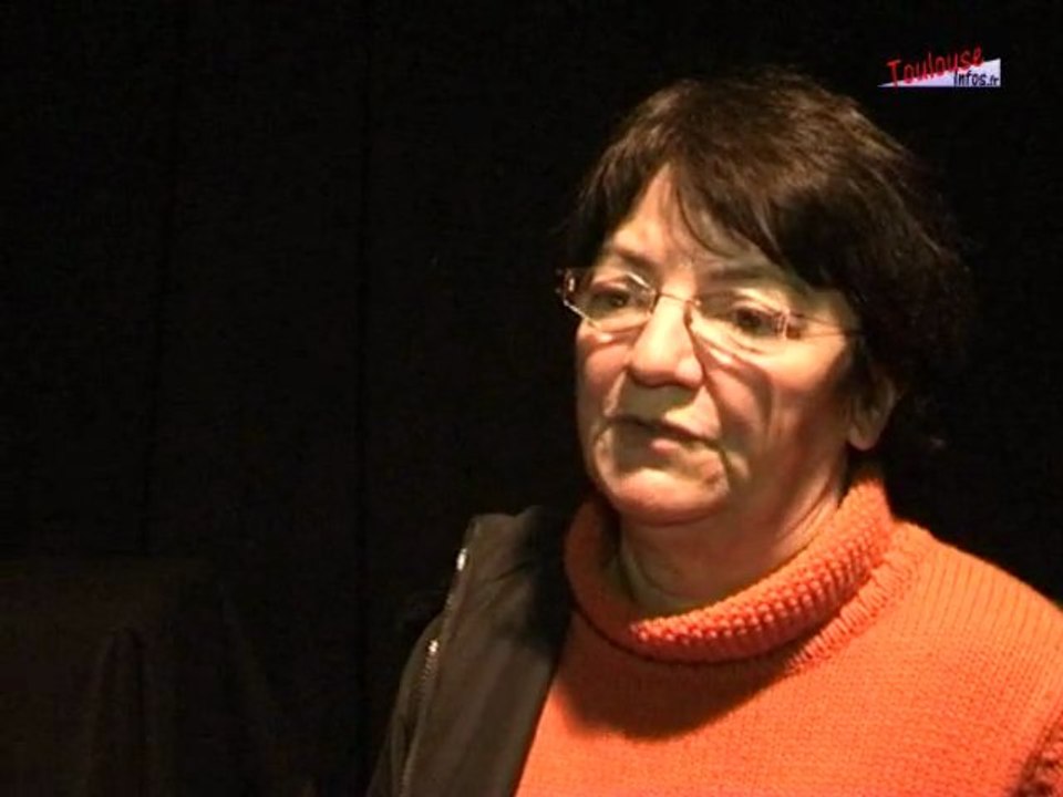 La Cimade et RESF defendent une famille expulsable.