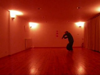 Danse Biodynamique  à Joyeuse .(decembre 09 )