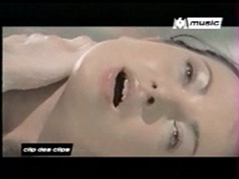 Tiesto feat. Tegan and Sara - feat it in my bones-remix 2010