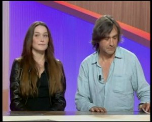 JL Murat  Carla Bruni   Le Grand Journal  (2/2)