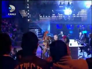 Altay Ve Dansçıları Sana Bayılıyorum