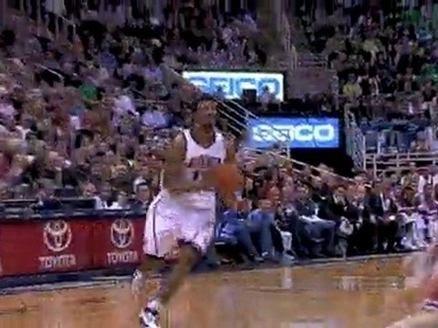 Ronnie Price hits Ronnie Brewer with an alley-oop pass for a