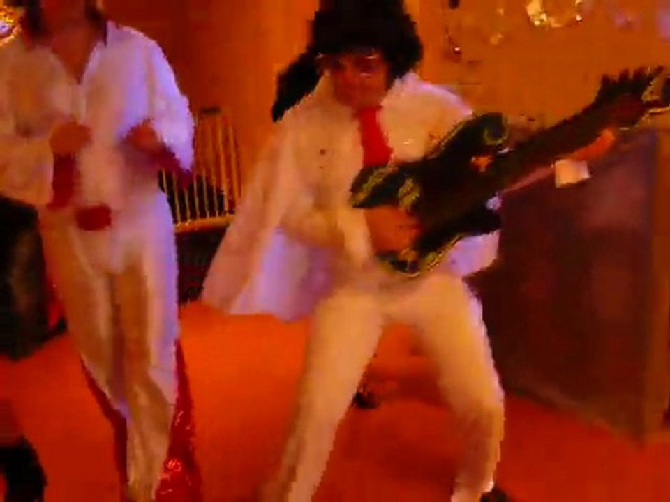 elvis 2010