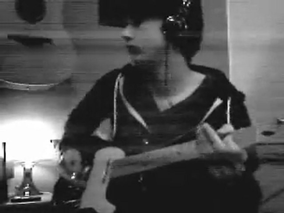 Bombtrack - Rage Against The Machine cover by Jé'