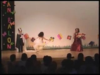 uçan balon yıl sonu gösterisi- ingilizce