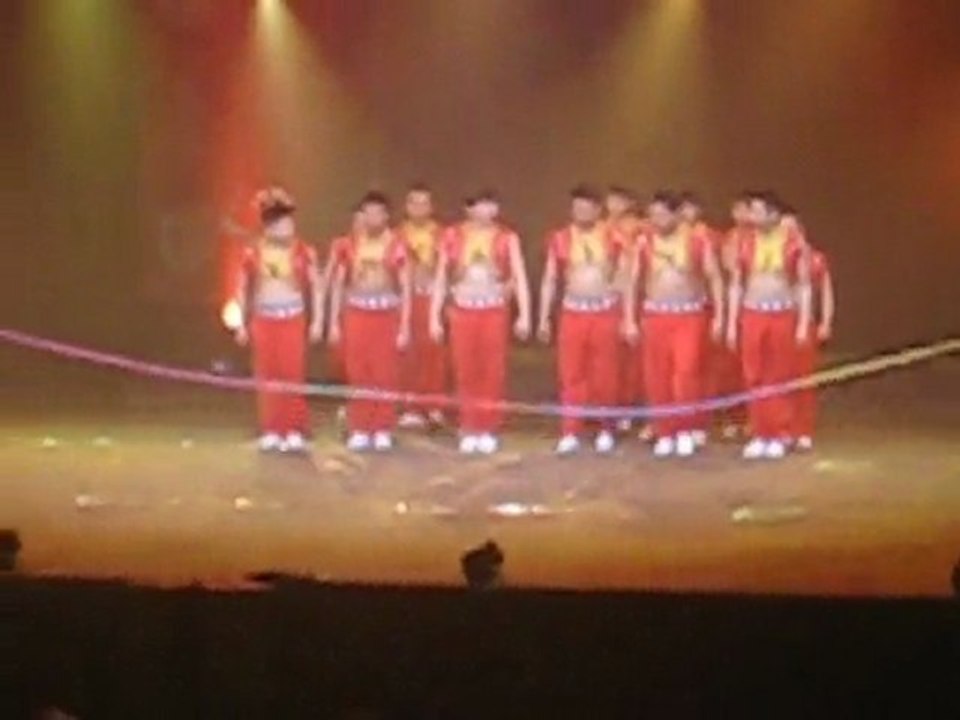 5 Les sauteurs à la corde