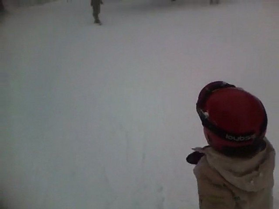 Zoé en ski, Mattéo en snow